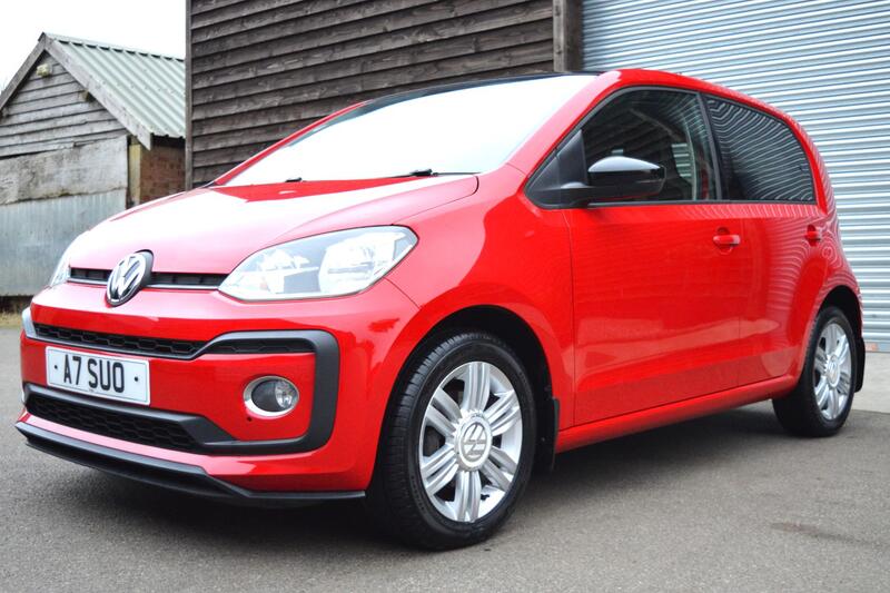 VOLKSWAGEN UP