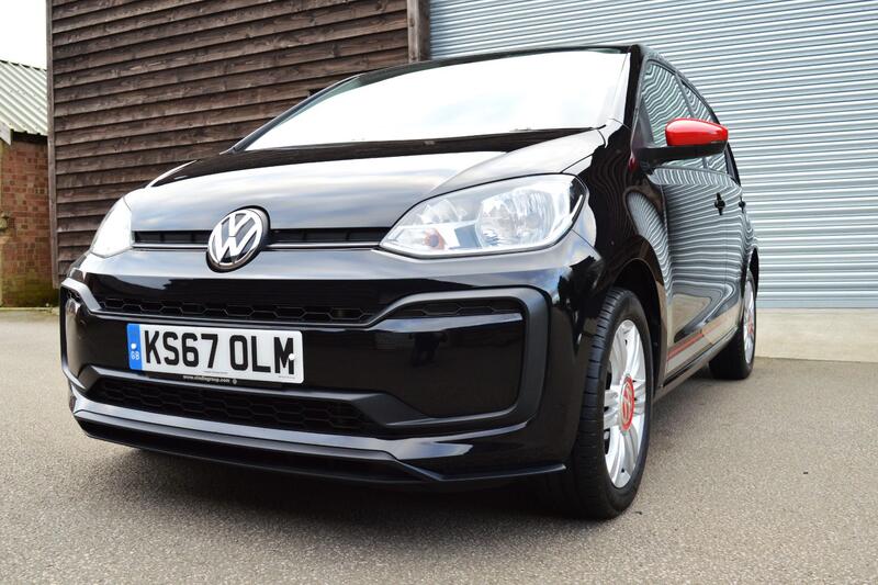 VOLKSWAGEN UP