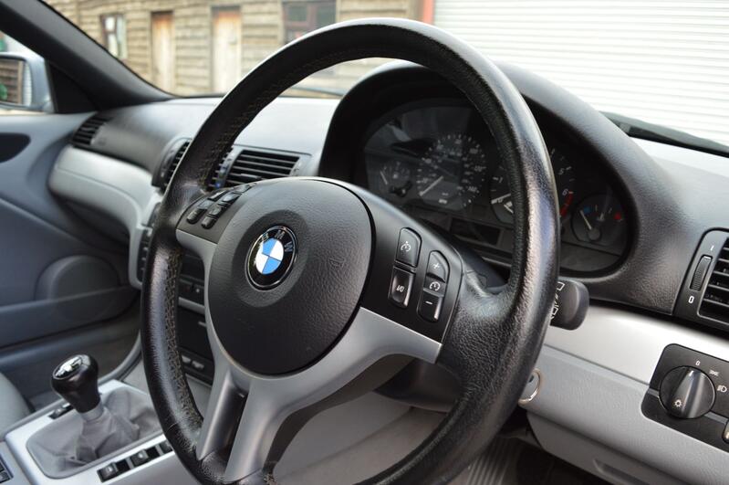 BMW 3 SERIES