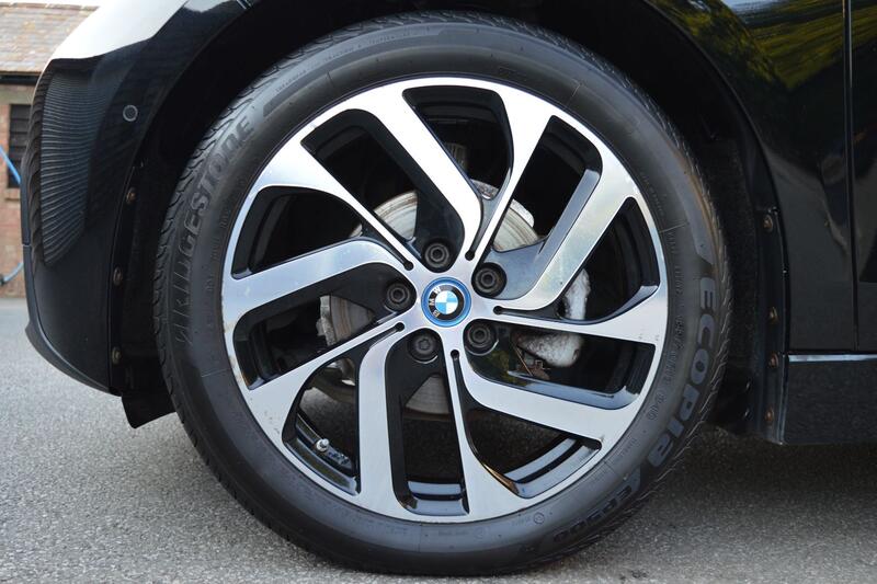 BMW I3