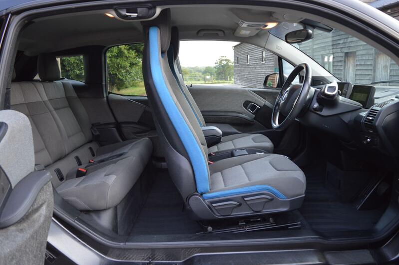 BMW I3