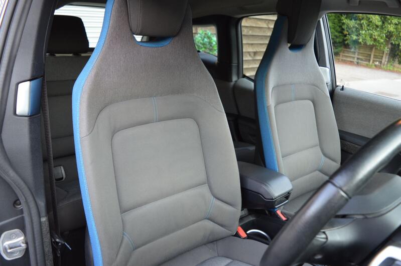 BMW I3