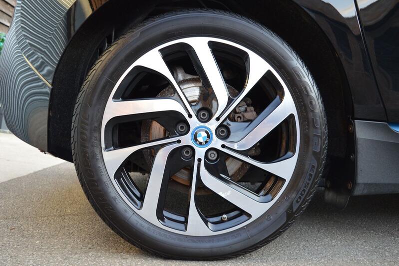 BMW I3
