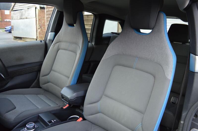 BMW I3