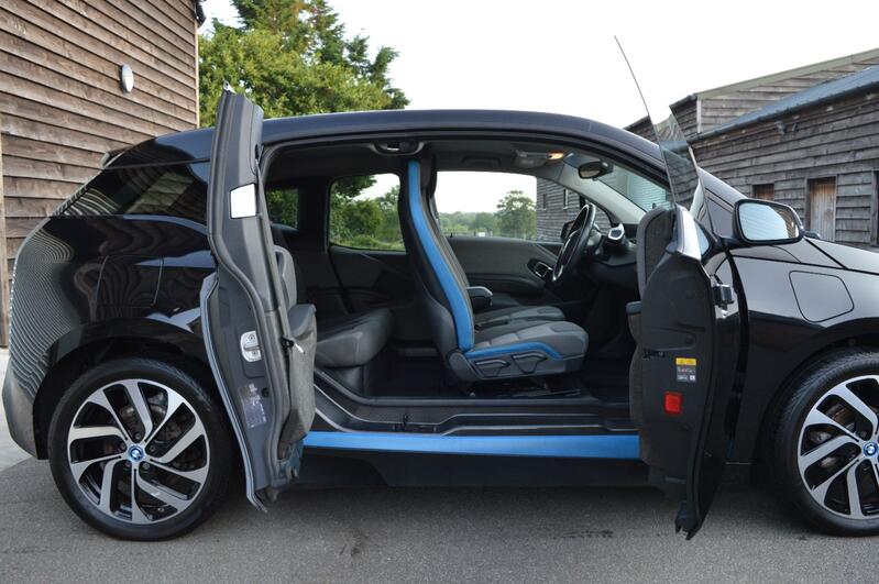 BMW I3