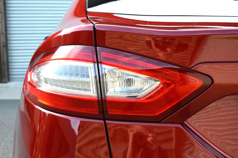 FORD MONDEO