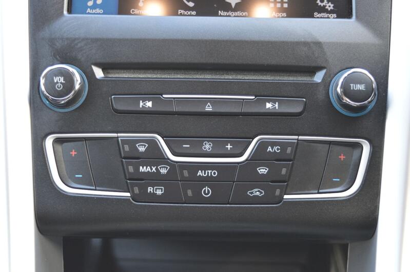 FORD MONDEO