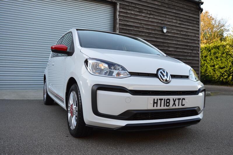 VOLKSWAGEN UP