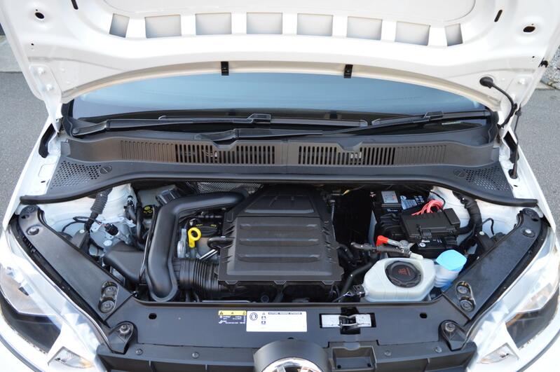 VOLKSWAGEN UP