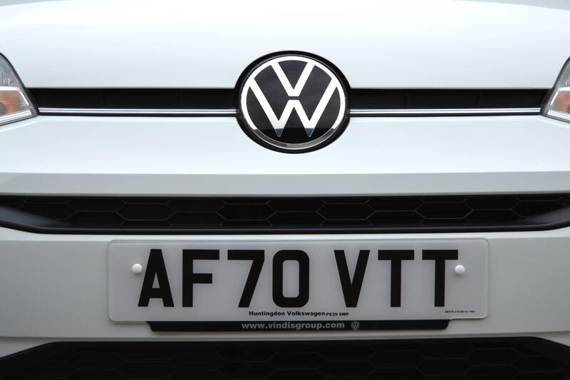VOLKSWAGEN UP