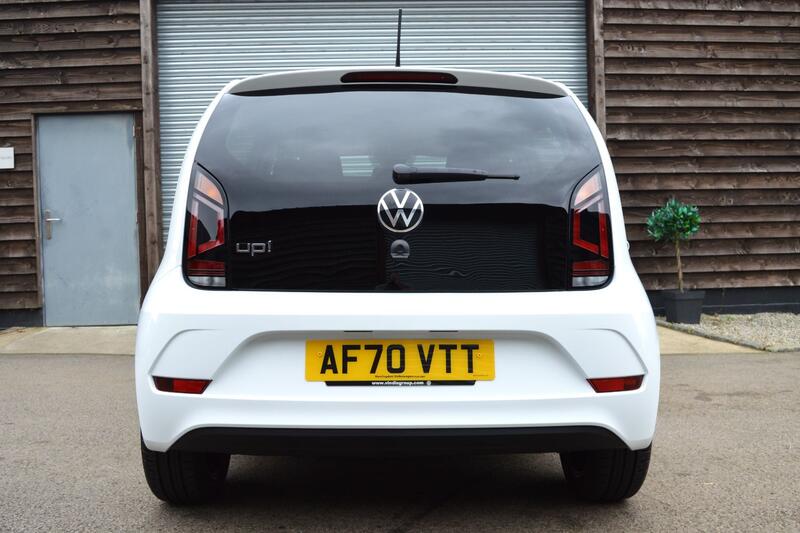 VOLKSWAGEN UP