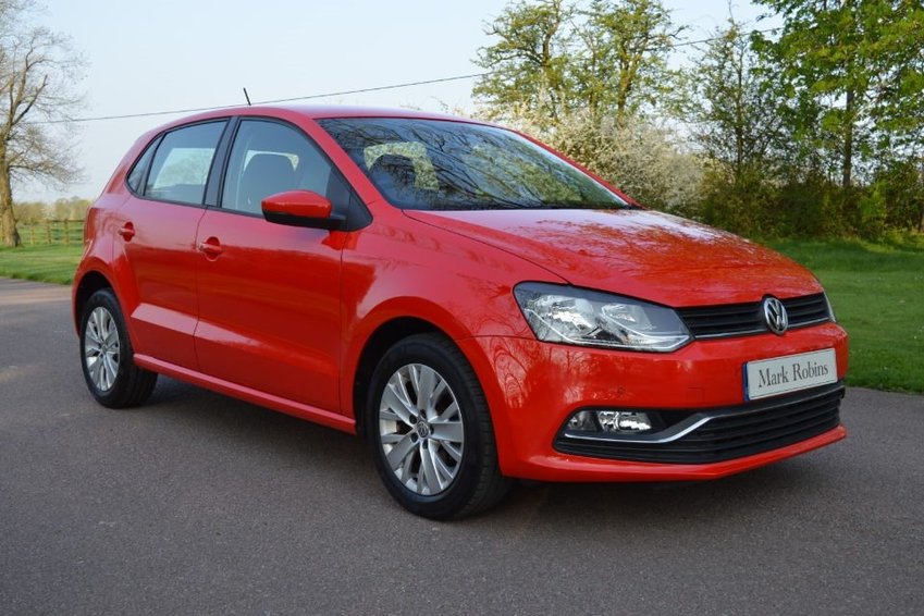 View VOLKSWAGEN POLO 1.0 SE BLUEMOTION 5 Door