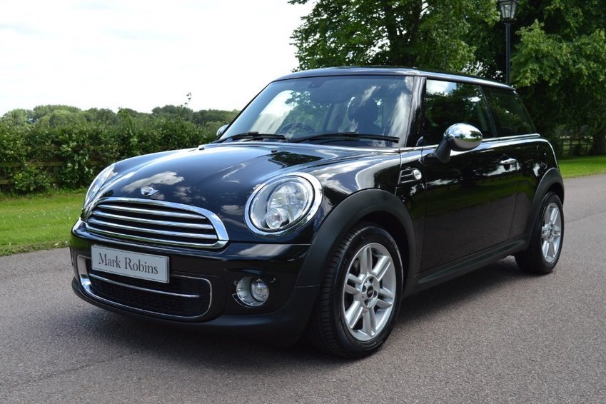 View MINI HATCH 1.6 COOPER D HATCHBACK PEPPER PACK