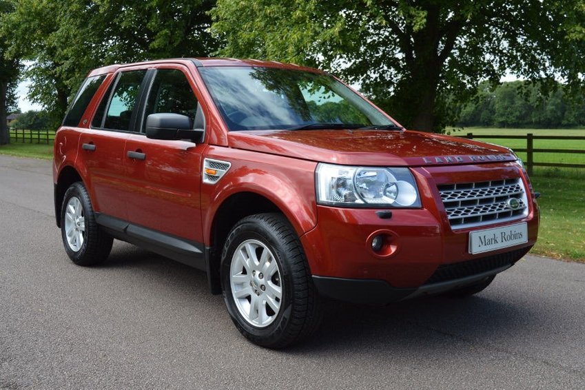 View LAND ROVER FREELANDER 2.2 XS TD4 5 DOOR