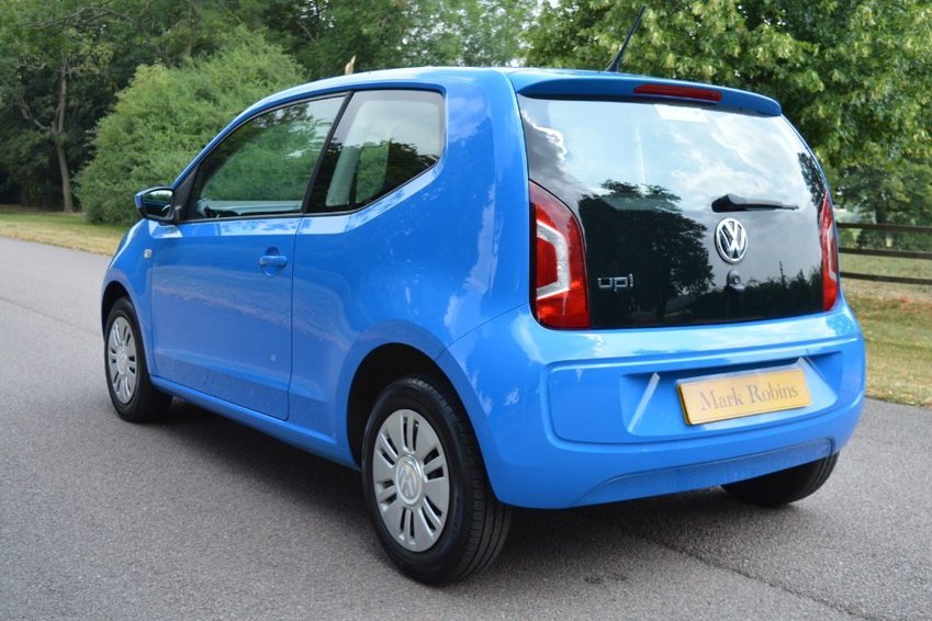 VOLKSWAGEN UP