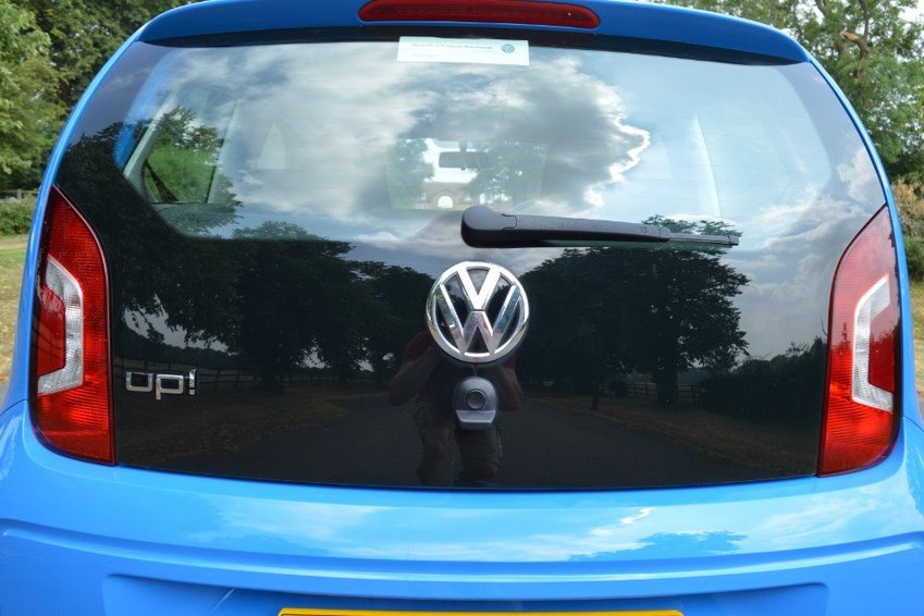 VOLKSWAGEN UP