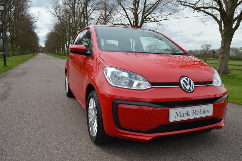 VOLKSWAGEN UP