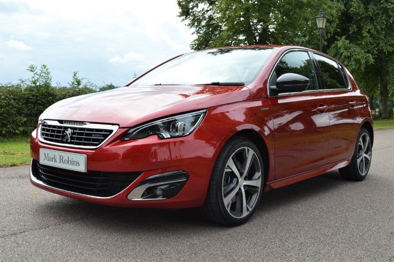 View PEUGEOT 308 2.0 BlueHDi 150 GT LINE 5 DOOR 