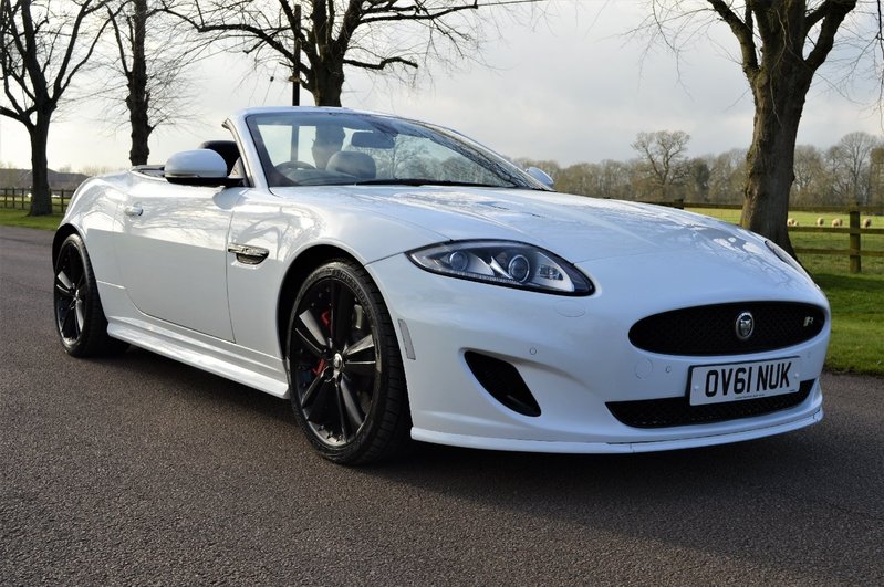 JAGUAR XKR