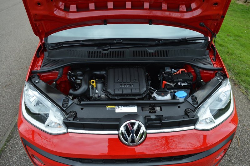 VOLKSWAGEN UP