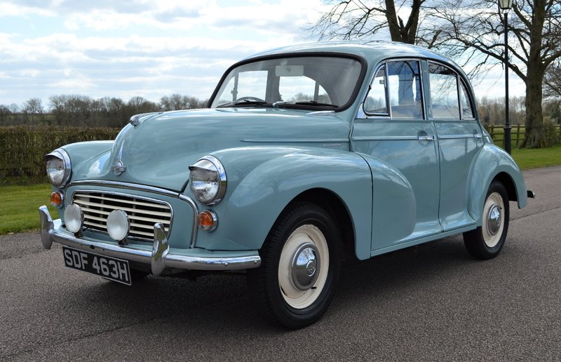 View MORRIS MINOR 1000 DELUX 4 DOOR SALOON