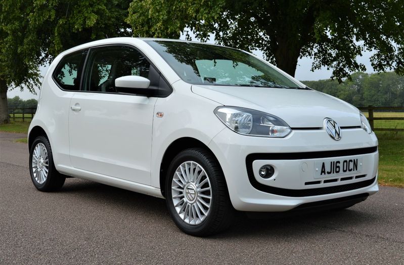 VOLKSWAGEN UP