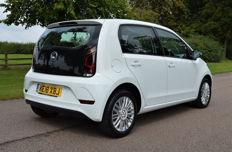 VOLKSWAGEN UP