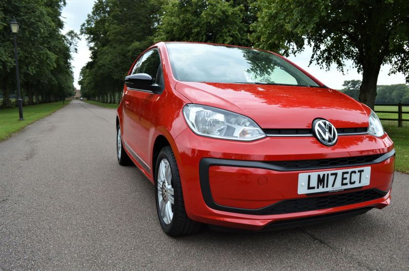 VOLKSWAGEN UP