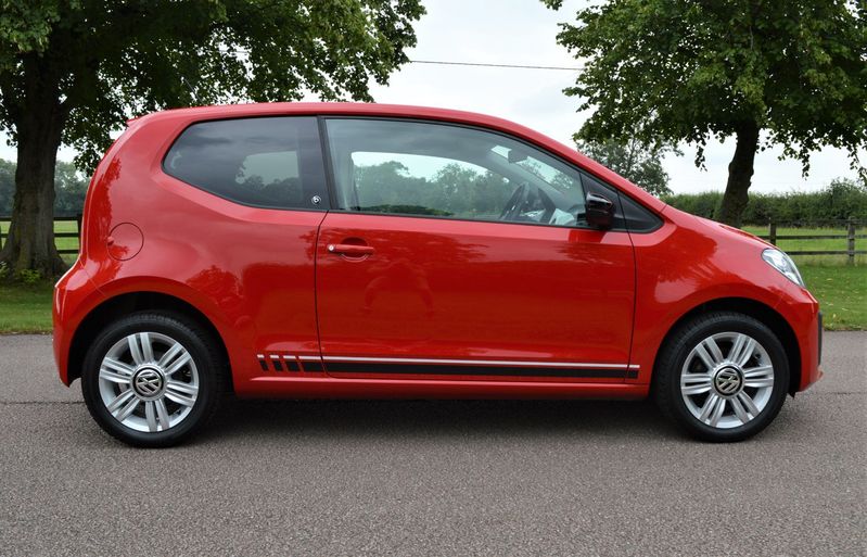 View VOLKSWAGEN UP 1.0 UP BY BEATS 3 DOOR