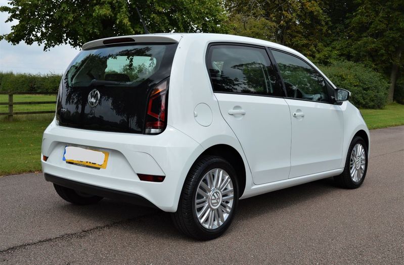 View VOLKSWAGEN UP 1.0 MOVE UP 5 DOOR