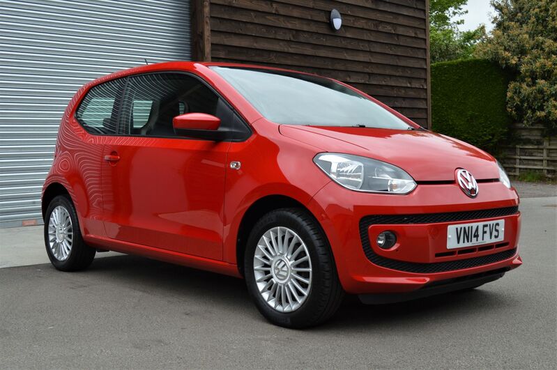 VOLKSWAGEN UP