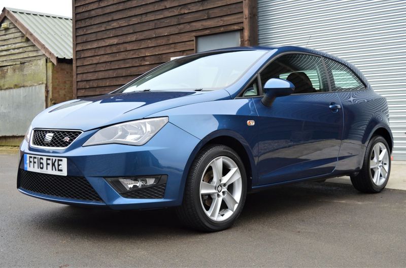 View SEAT IBIZA 1.2 TSI FR TECHNOLOGY 3 DOOR