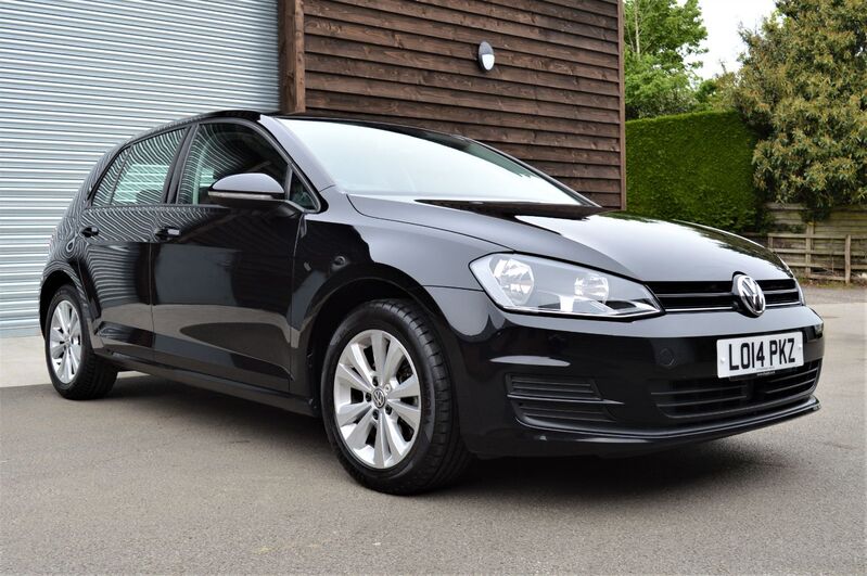 View VOLKSWAGEN GOLF SE 1.4 TSI BMT DSG 5 DOOR