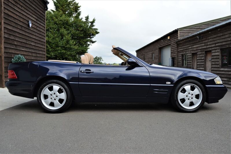 View MERCEDES-BENZ SL SL280 CONVERTIBLE