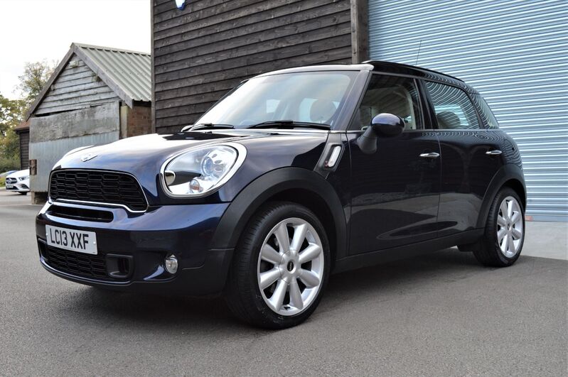 View MINI COUNTRYMAN COOPER S ALL4 AUTO 5 DOOR