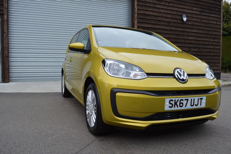 VOLKSWAGEN UP