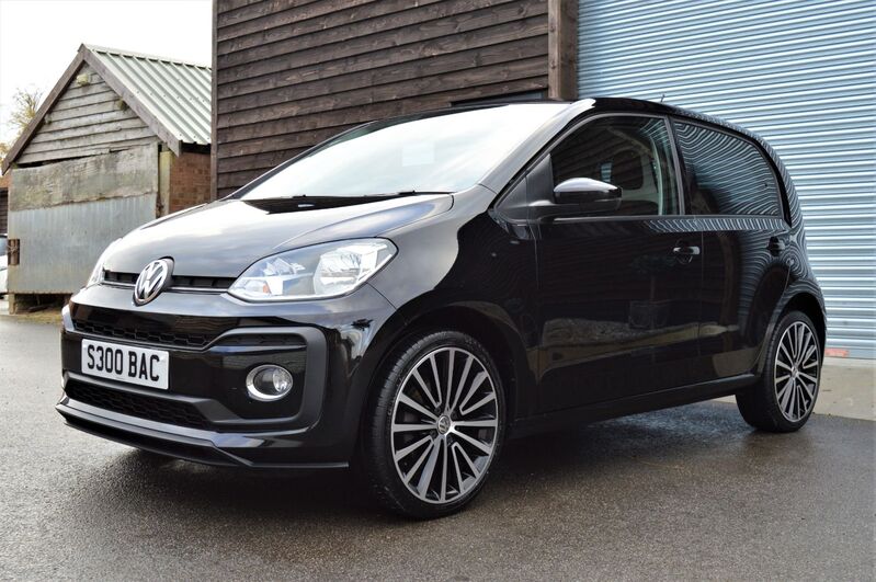 VOLKSWAGEN UP