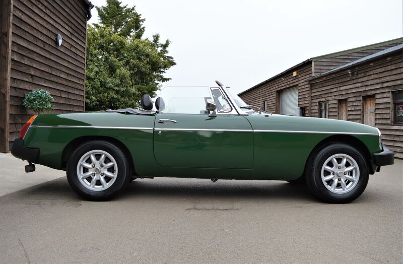 View MG MGB 1.8 ROADSTER CONVERTIBLE