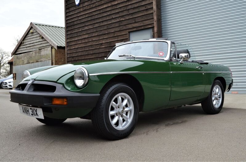 View MG MGB 1.8 ROADSTER CONVERTIBLE