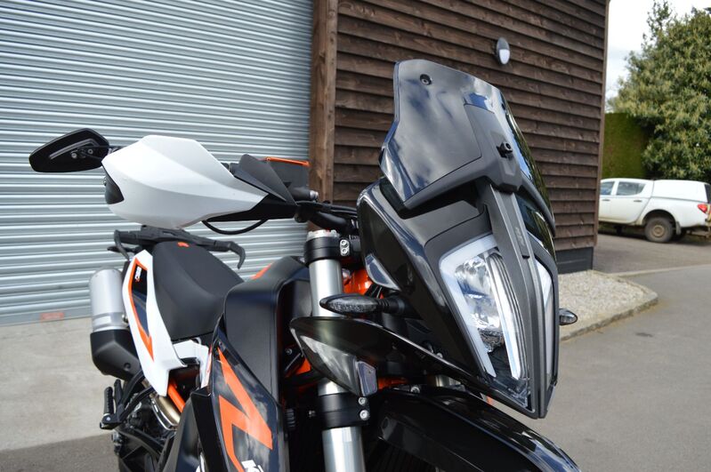 KTM 890 ADVENTURE