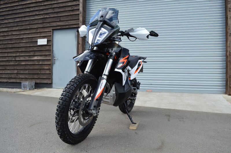 KTM 890 ADVENTURE