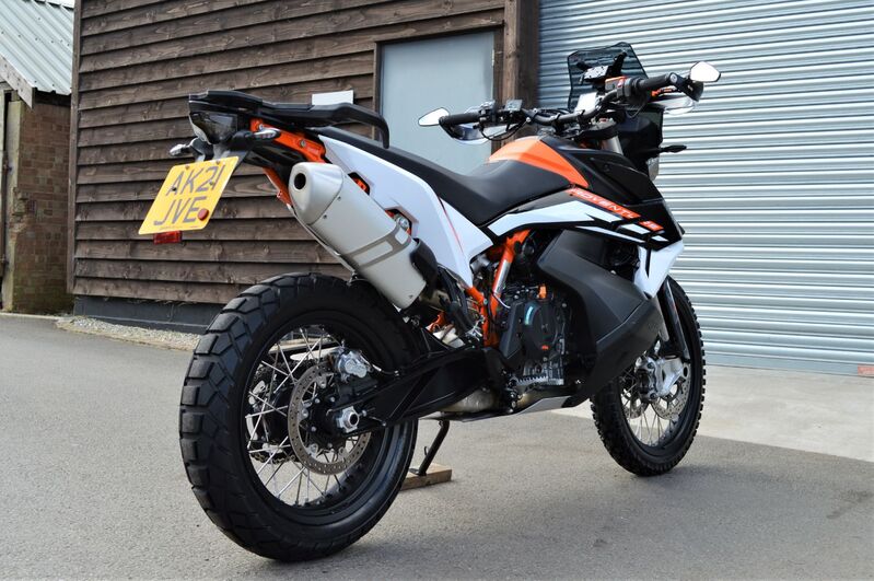 KTM 890 ADVENTURE