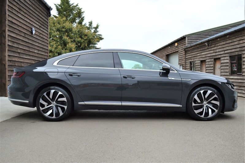 View VOLKSWAGEN ARTEON 2.0 TDI R-LINE DSG 5 DOOR