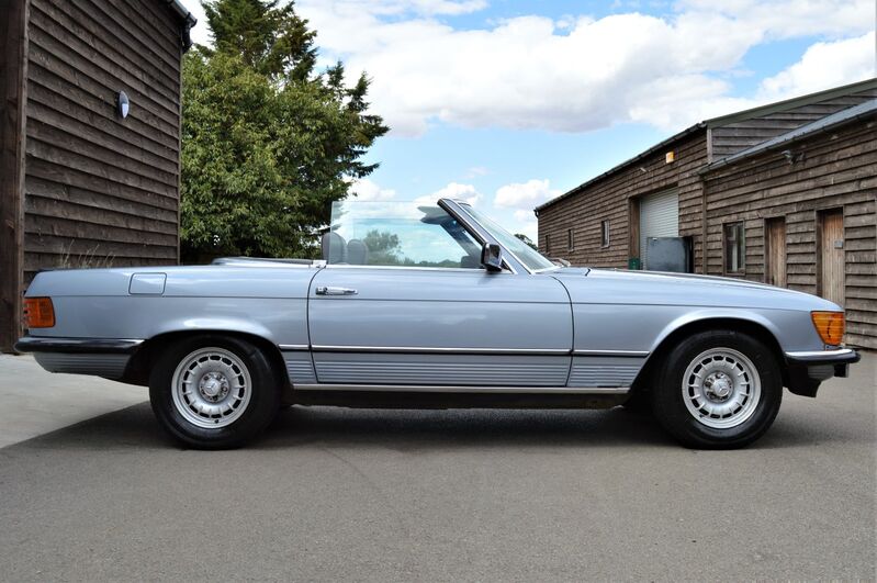 View MERCEDES-BENZ SL CLASS 500SL R107 2 DOOR CONVERTIBLE