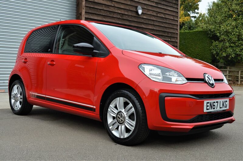 VOLKSWAGEN UP