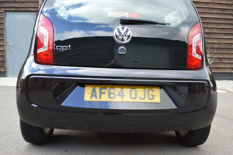 VOLKSWAGEN UP