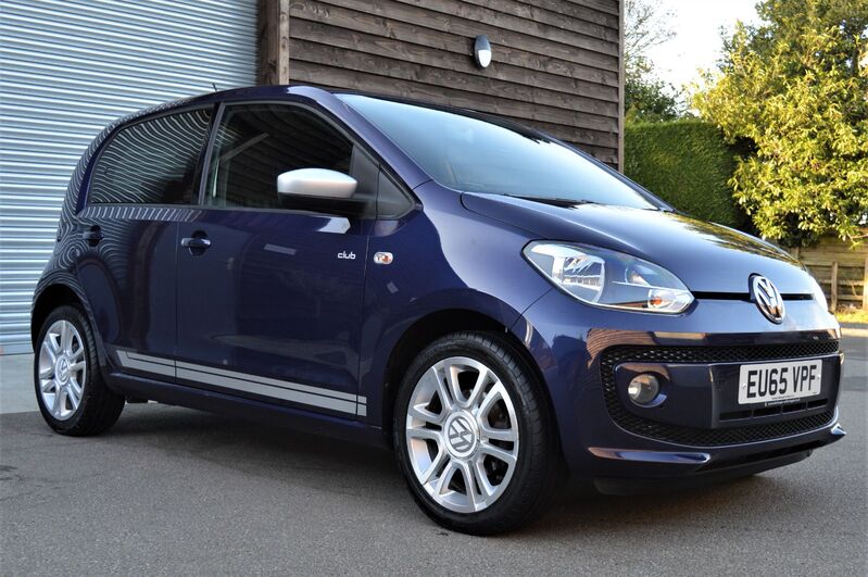 View VOLKSWAGEN UP 1.0 MPI 75PS CLUB UP 5 DOOR