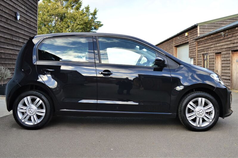 View VOLKSWAGEN UP 1.0 TSI HIGH UP 5 DOOR