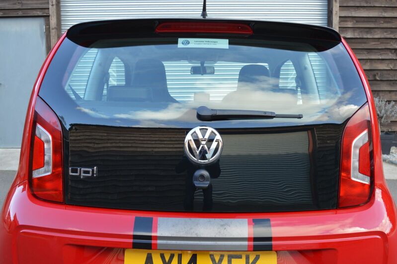 VOLKSWAGEN UP