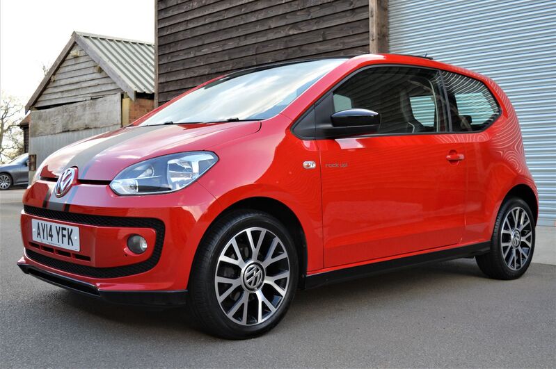 VOLKSWAGEN UP